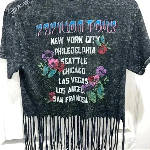 Papillon Butterflies and Moon Concert Tour fringed bottom tee - Picture 7 of 7